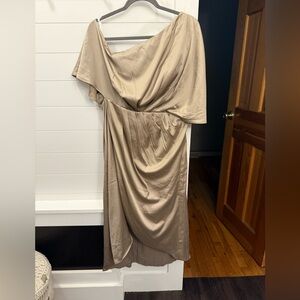 JJs House champagne Sheath Gown
